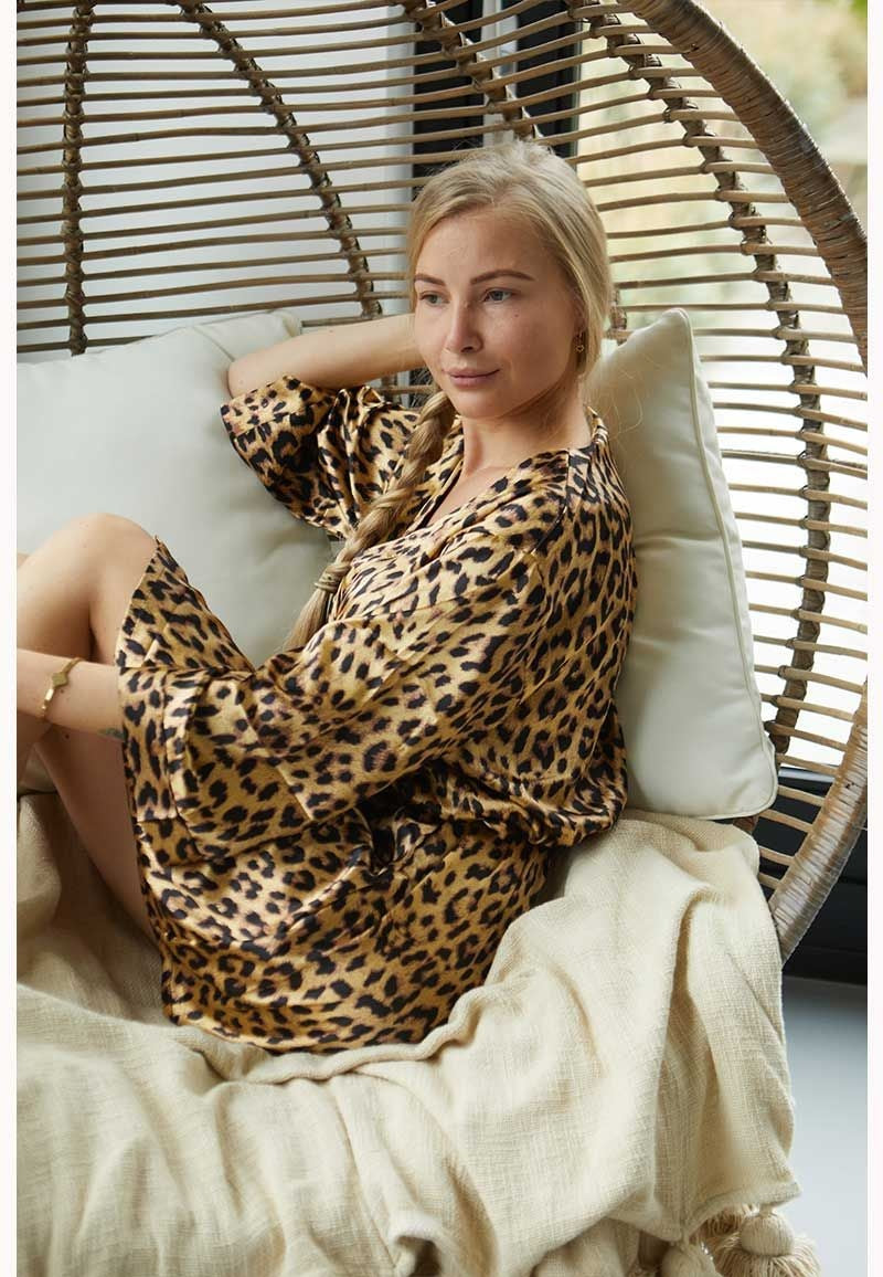 Satijnen dames kimono panter