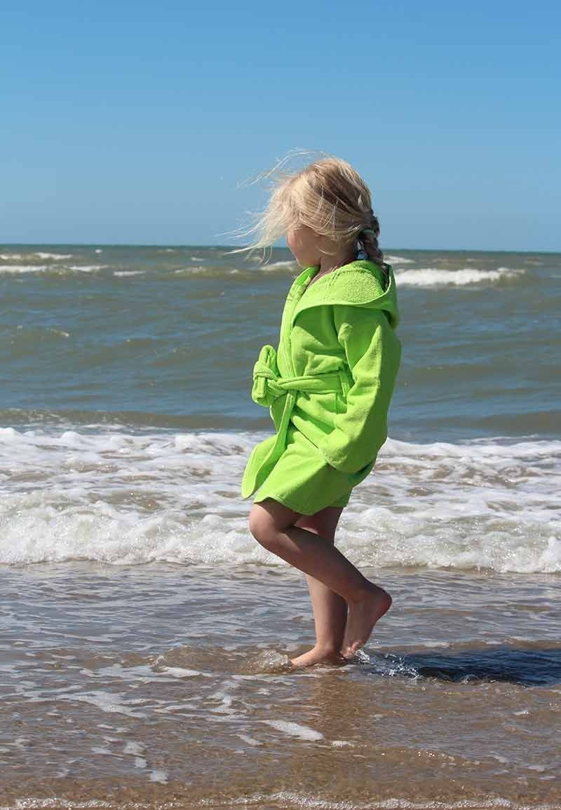 Kinderbadjas lime groen met naam borduren