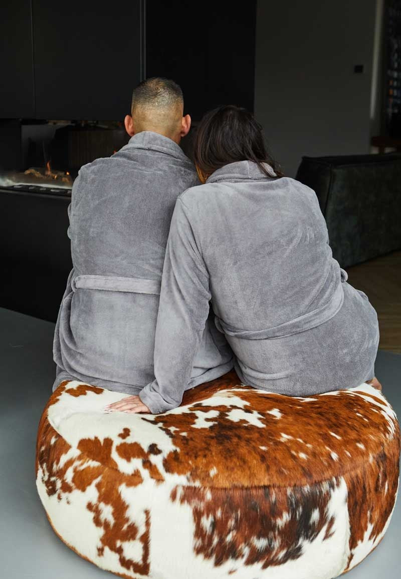Grijs unisex fleecebadjas met naam borduren