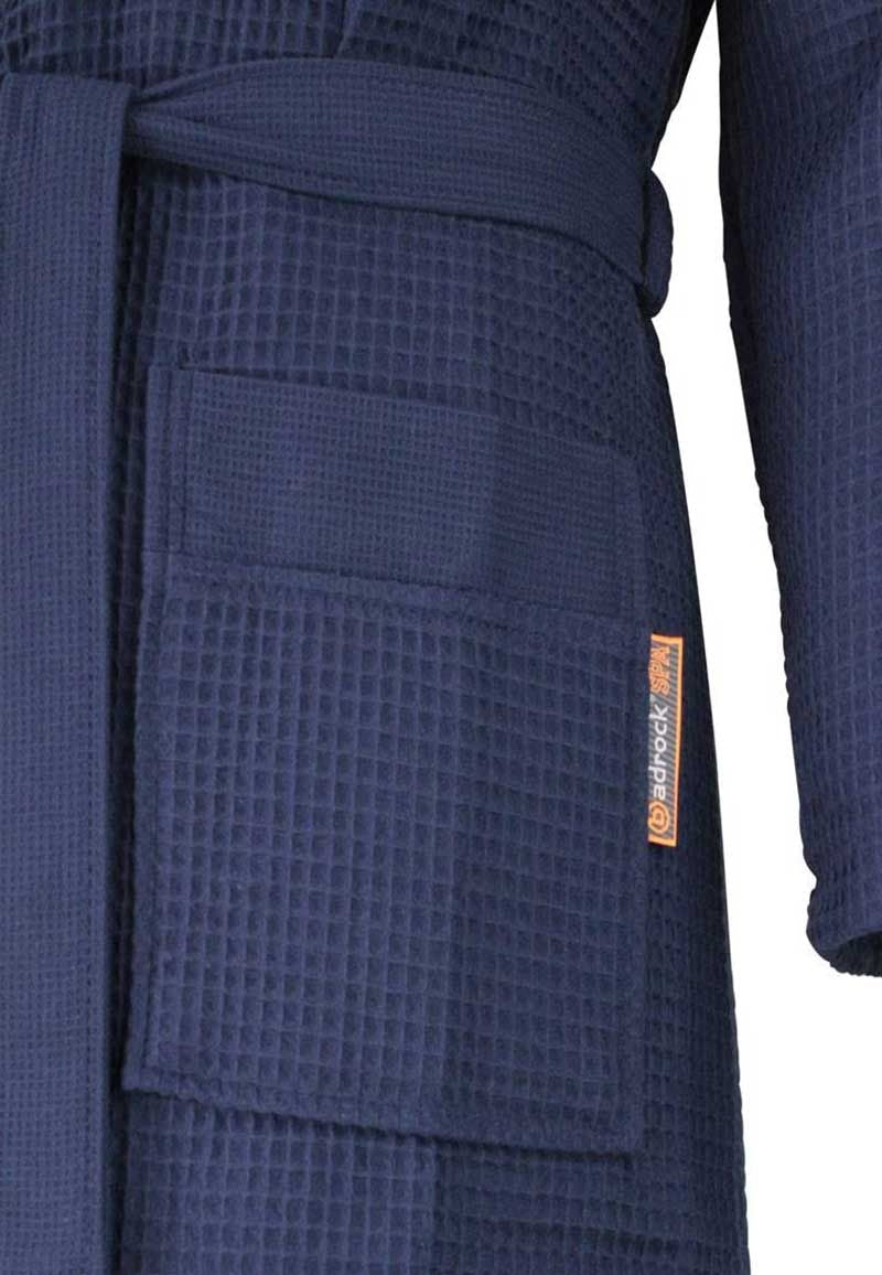 Donkerblauwe lichtgewicht saunabadjas met naam borduren - wafel katoen