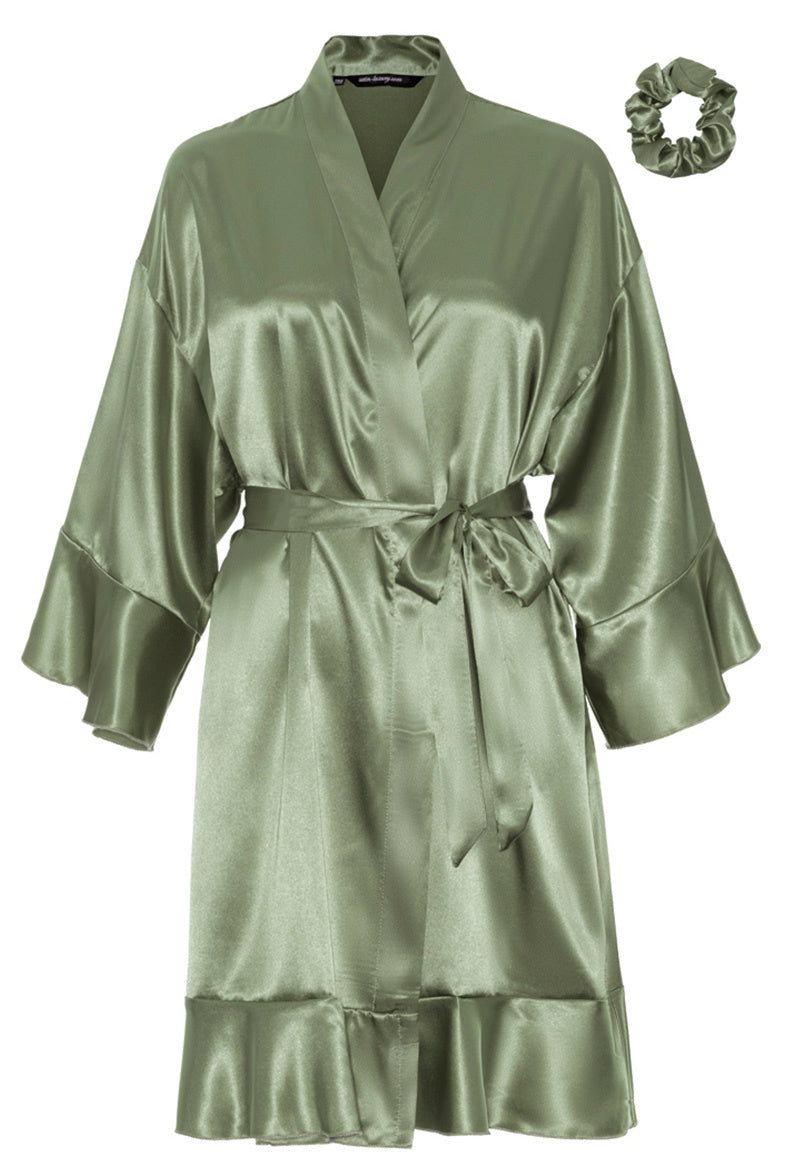 badjas satijn kort met ruffles - pastel groen