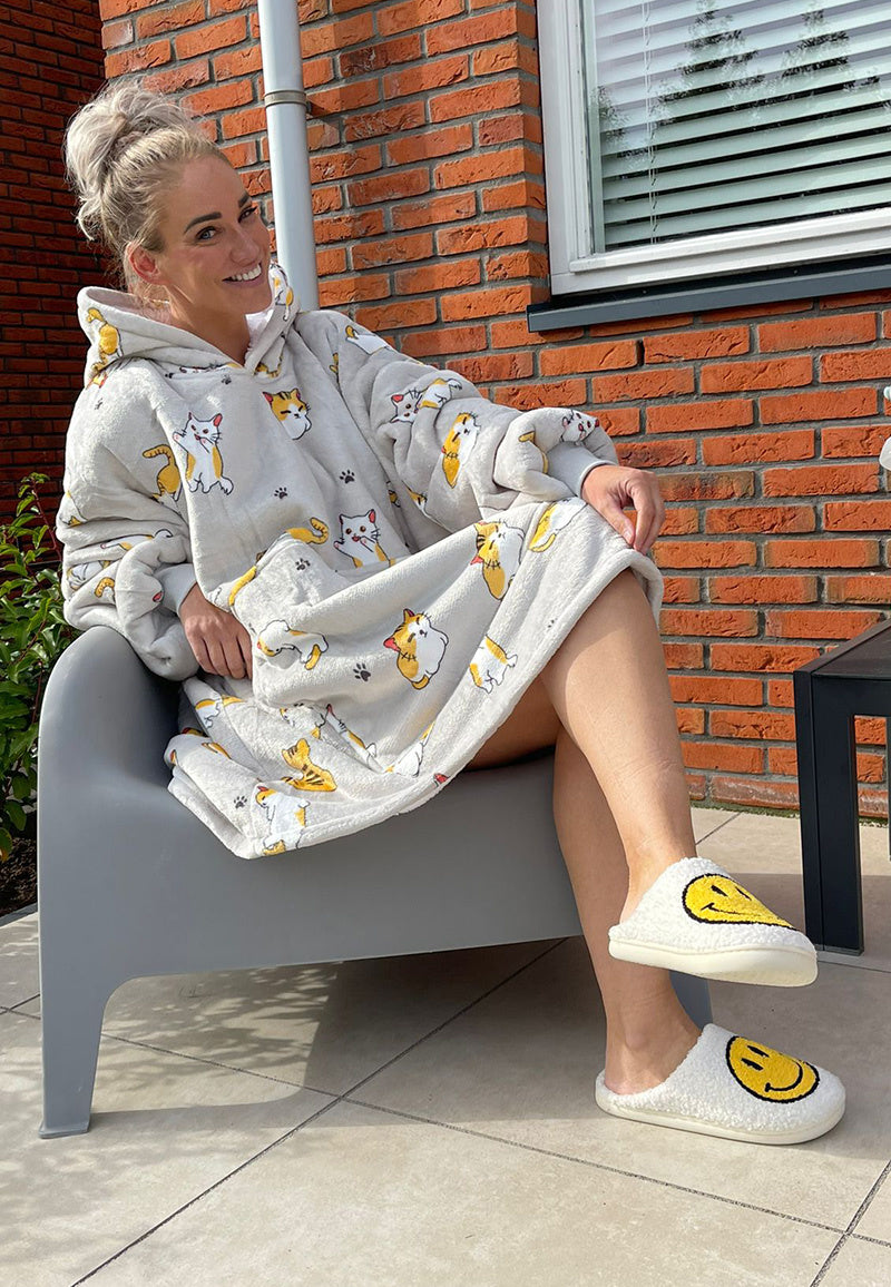 Fleece deken met mouwen & capuchon - katjes